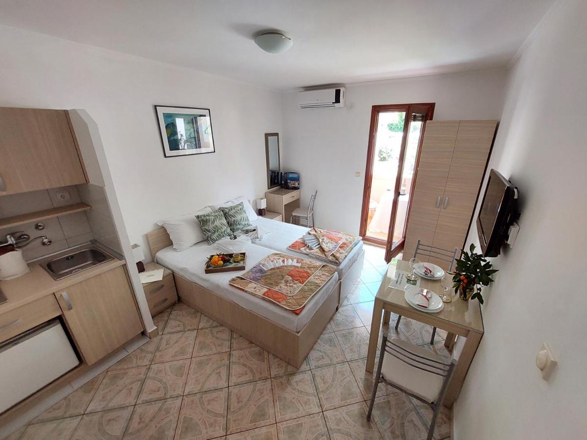 Apartmani Dalex Budva Kültér fotó
