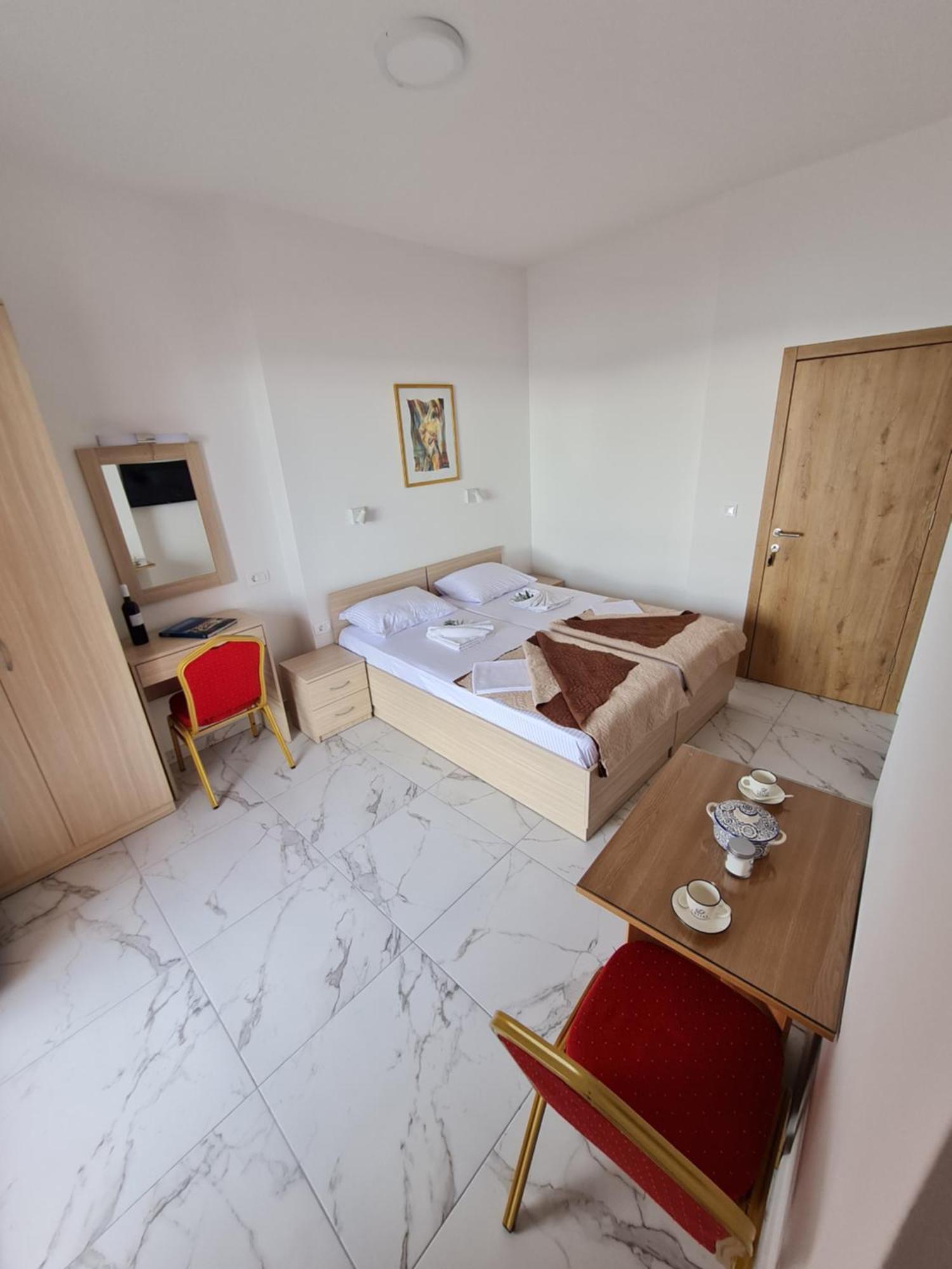 Apartmani Dalex Budva Kültér fotó